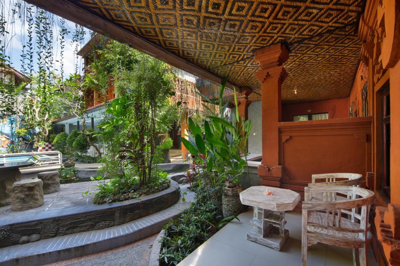 Hotel Lumbung Sari Legian Exterior foto